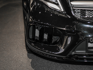 2018AMG GLA 45 4MATIC ^