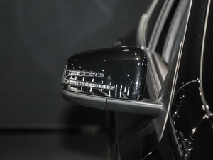 2018AMG GLA 45 4MATIC ^