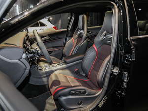 2018AMG GLA 45 4MATIC {