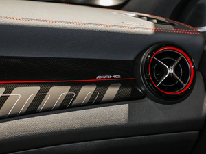 2018AMG GLA 45 4MATIC п؅^