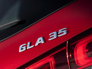 2021AMG GLA 35 4MATIC ^