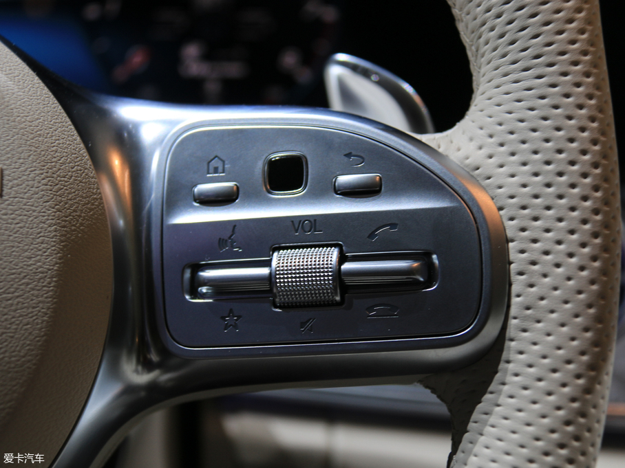 2018A(y)MG GTT AMG GT 63S T