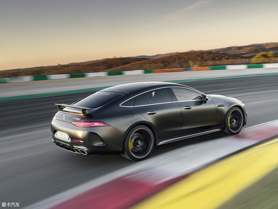 2018A(y)MG GTT AMG GT 63S T