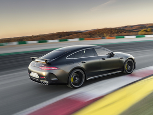 2018AMG GT 63S T w^