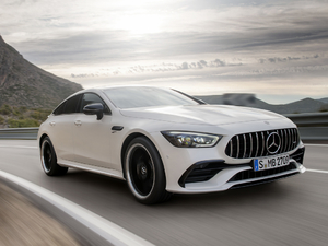 2018A(y)MG GT 53 T w^