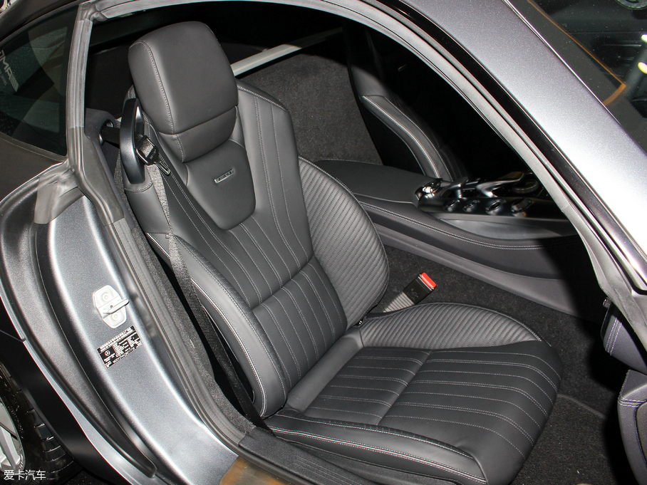 2017YAMG GT AMG GT