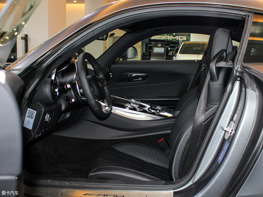 2017YAMG GT AMG GT