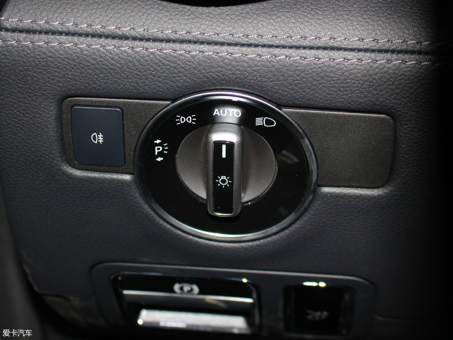 2017YAMG GT AMG GT