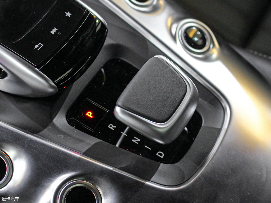 2017YAMG GT AMG GT