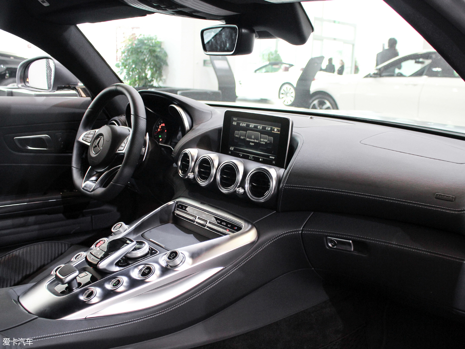 2017YAMG GT AMG GT