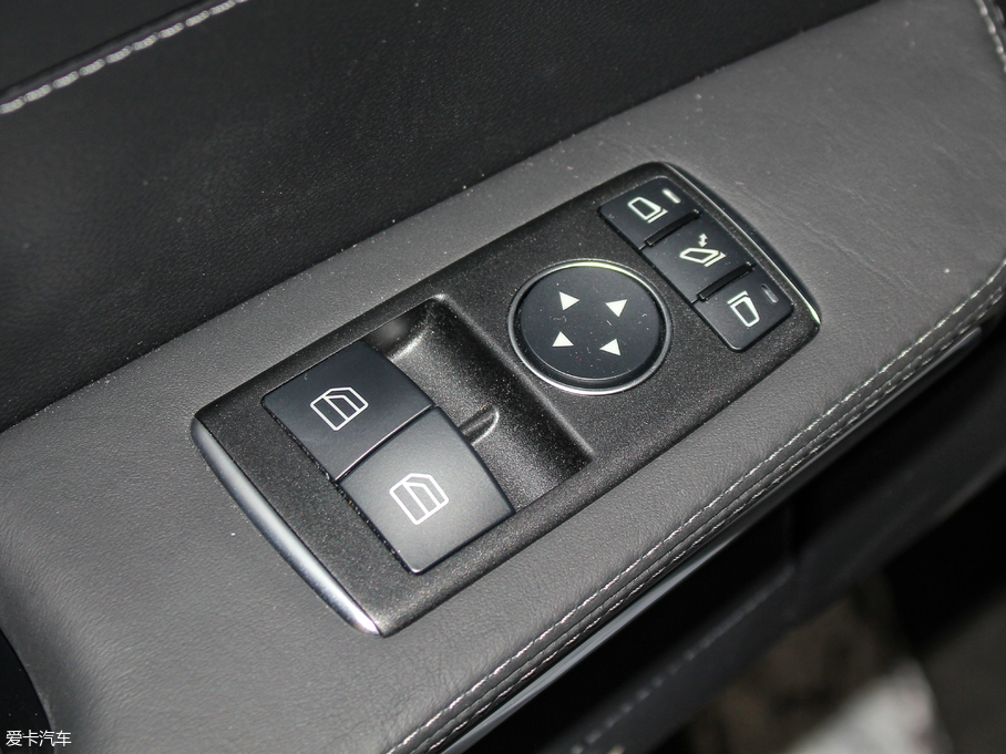 2017YAMG GT AMG GT