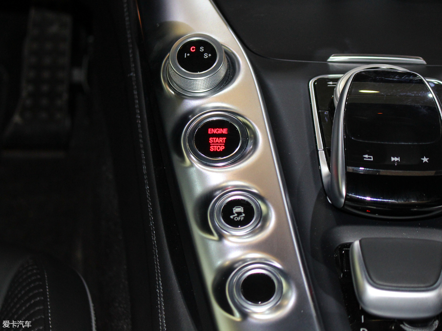 2017YAMG GT AMG GT