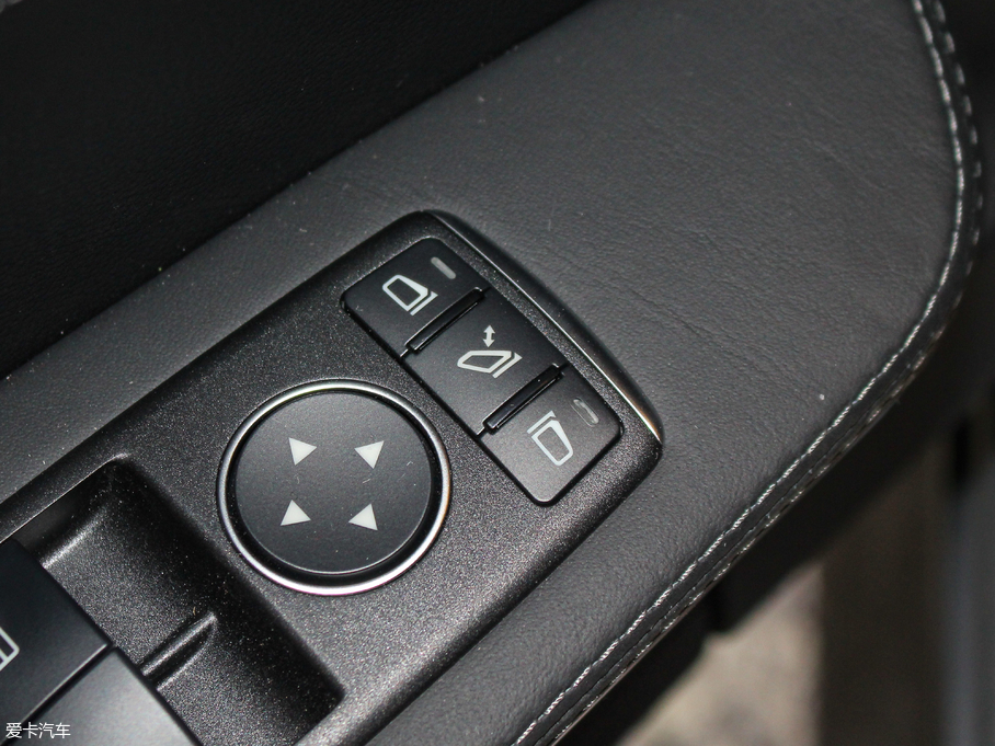 2017YAMG GT AMG GT