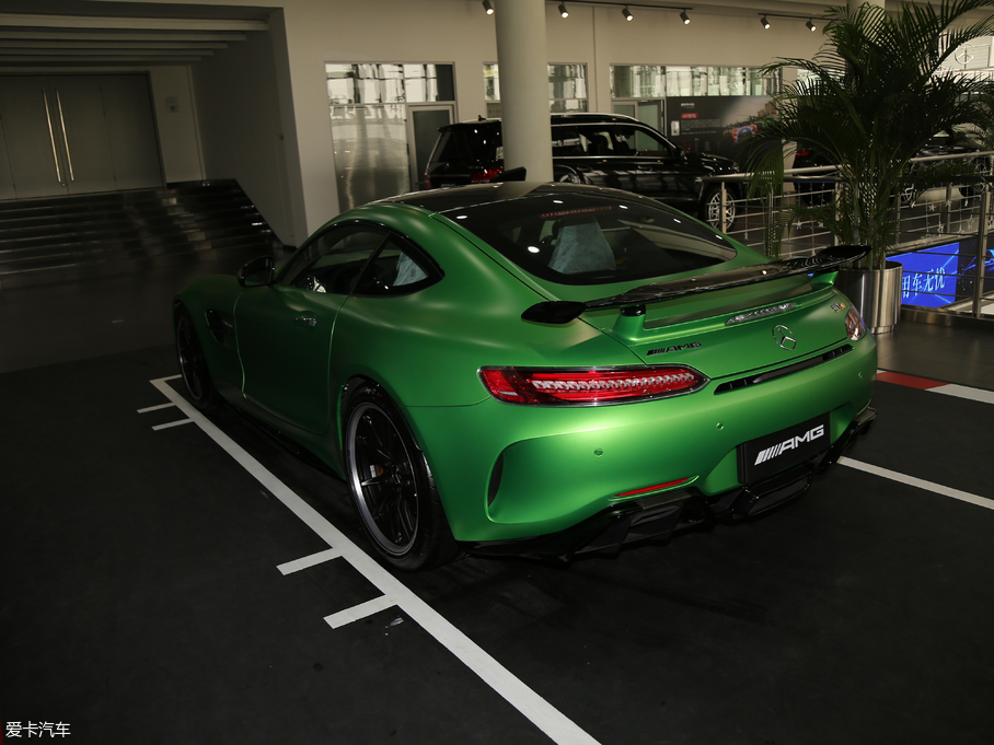 2017YAMG GT AMG GT R