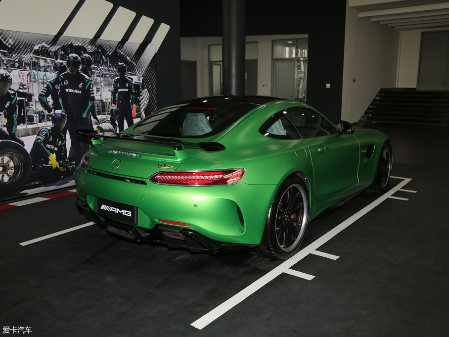 2017YAMG GT AMG GT R
