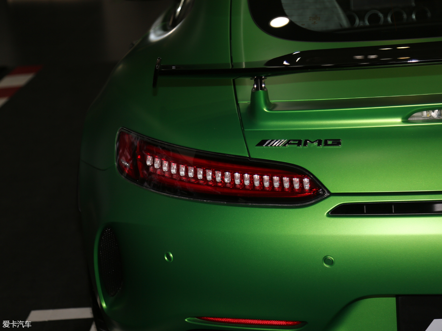 2017YAMG GT AMG GT R