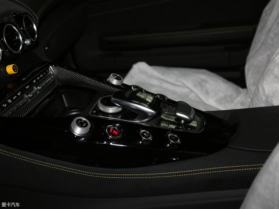 2017YAMG GT AMG GT R