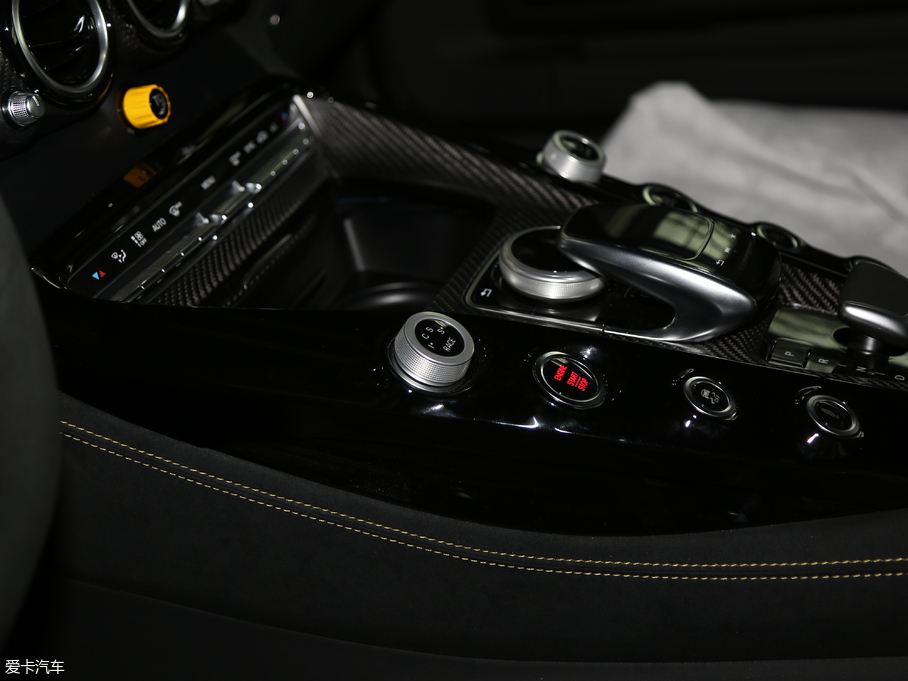 2017YAMG GT AMG GT R