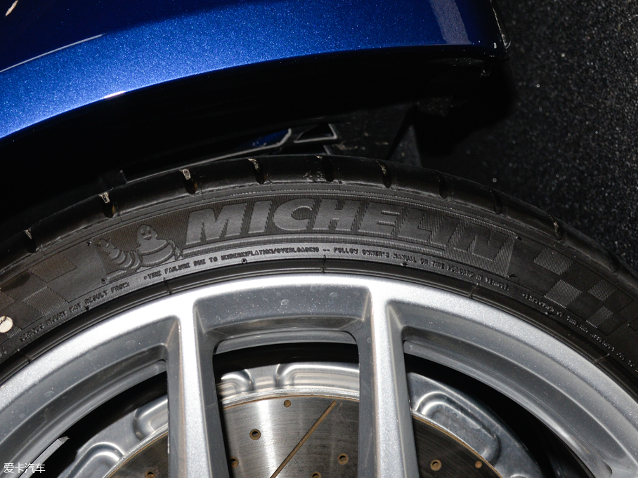 2017YAMG GT AMG GT