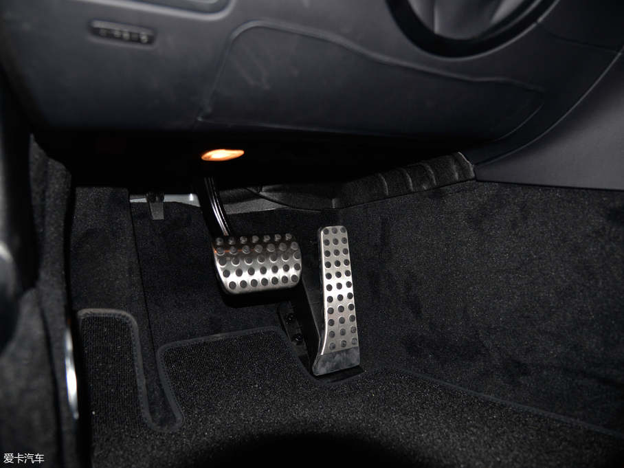 2017YAMG GT AMG GT