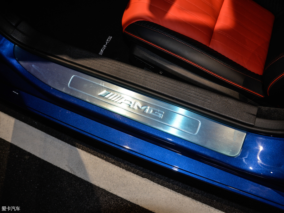 2017YAMG GT AMG GT