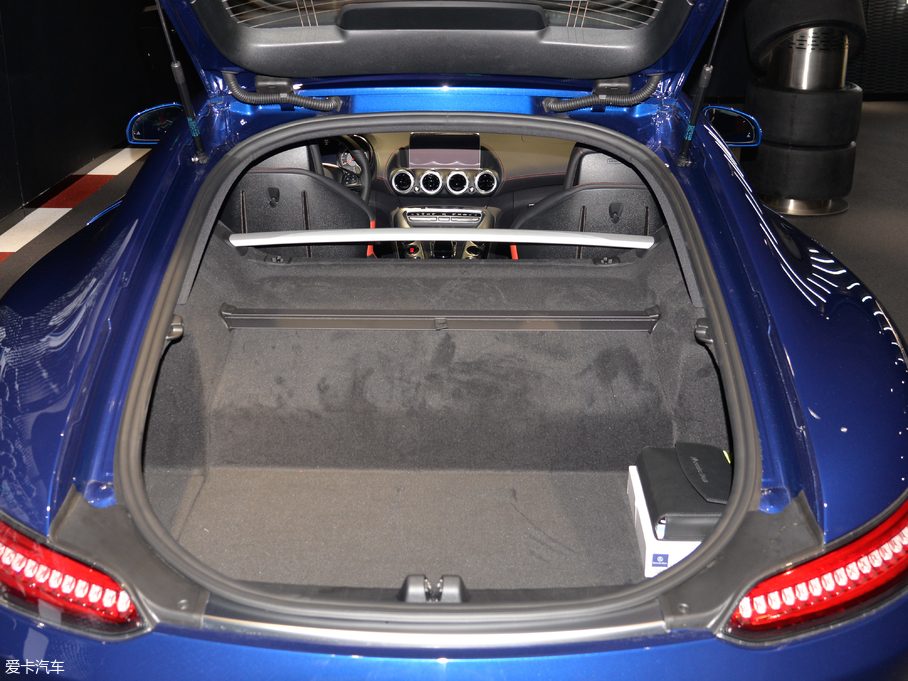 2017YAMG GT AMG GT