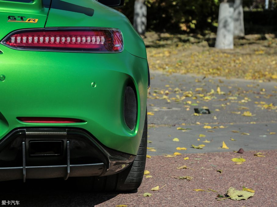 2017YAMG GT AMG GT R