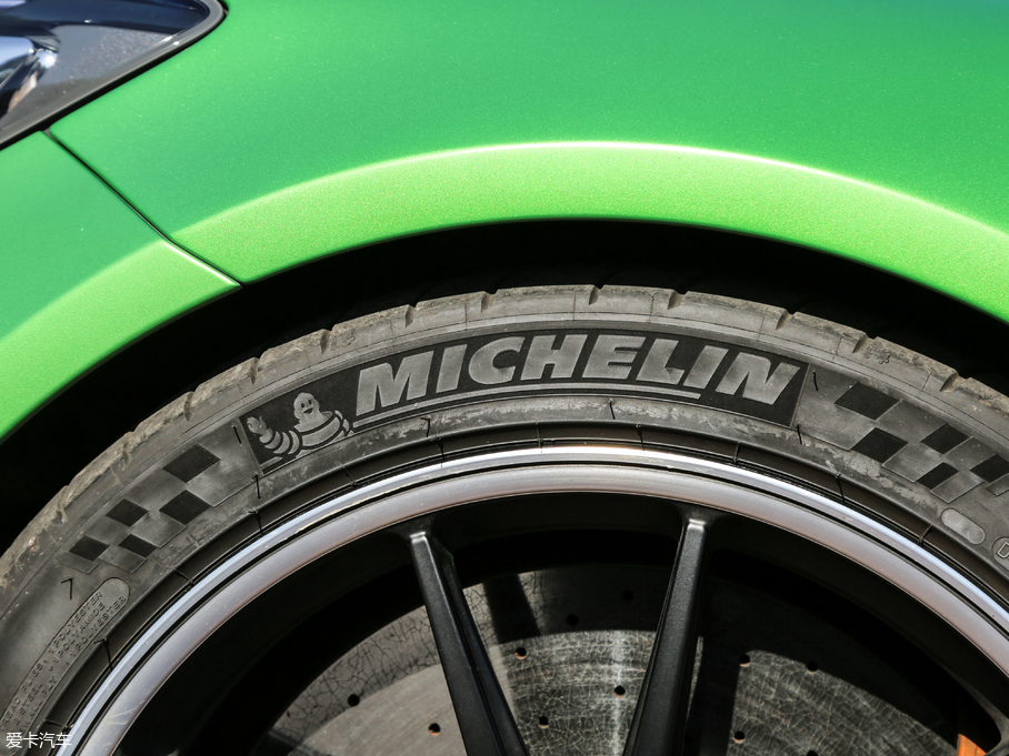 2017YAMG GT AMG GT R