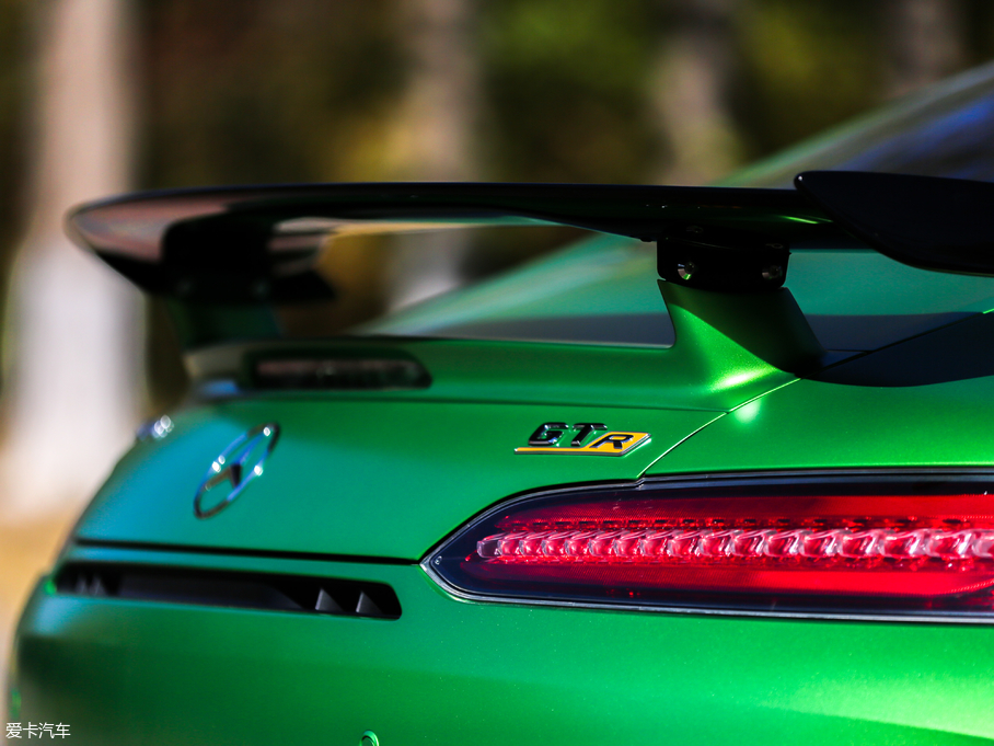 2017YAMG GT AMG GT R