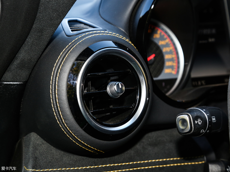 2017YAMG GT AMG GT R