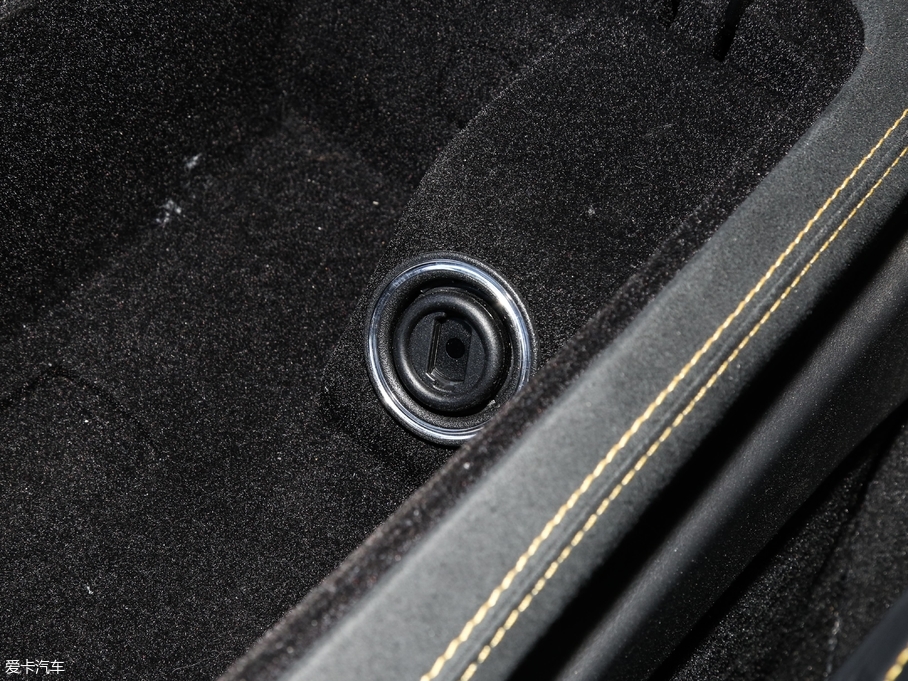 2017YAMG GT AMG GT R