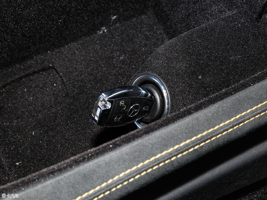 2017YAMG GT AMG GT R