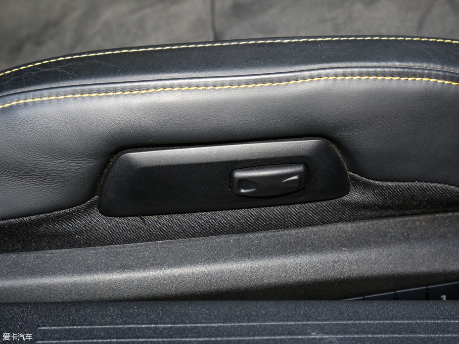 2017YAMG GT AMG GT R