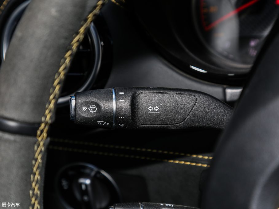 2017YAMG GT AMG GT R