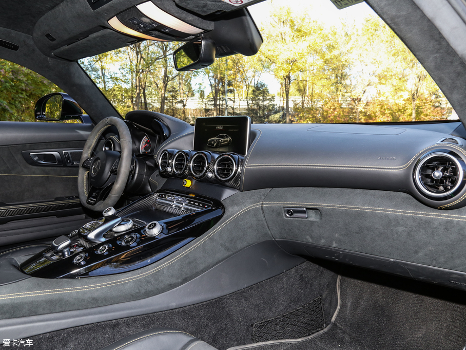 2017YAMG GT AMG GT R