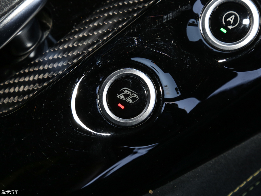 2017YAMG GT AMG GT R