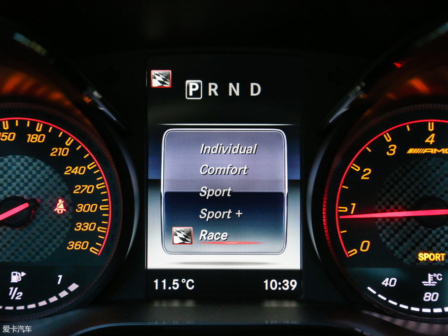 2017YAMG GT AMG GT R