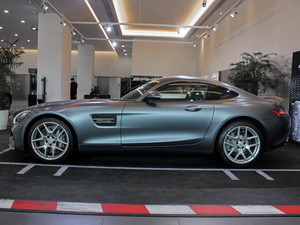 2017款AMG GT 正侧（左）