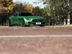 2017AMG GT R w^