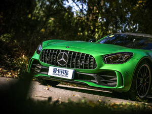 2017款AMG GT R 整体外观