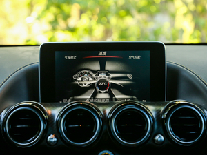 2017款AMG GT R 中控区