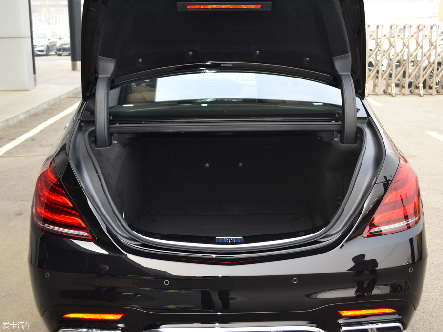 2018��A(y��)MG S�� AMG S 65L