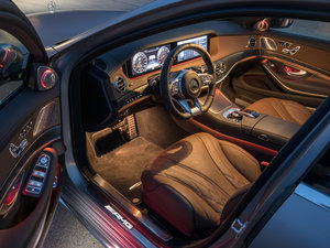 2018AMG S 63 4MATIC+ п؅^