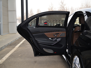 2018AMG S 65L {λ܇T