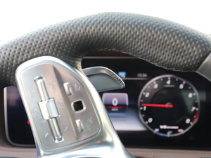 2018AMG S 63L 4MATIC+ п؅^