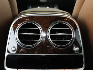 2018AMG S 63L 4MATIC+ п؅^