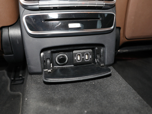 2018AMG S 63L 4MATIC+ п؅^