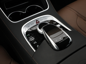 2018AMG S 63L 4MATIC+ п؅^