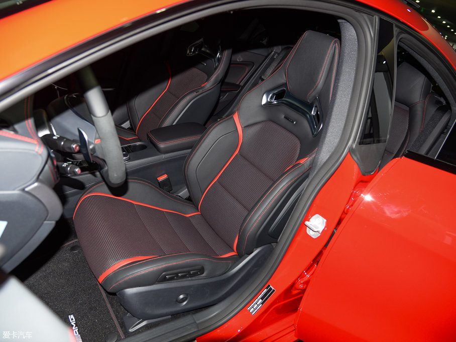 2017YCLAAMG AMG CLA 45 4MATIC