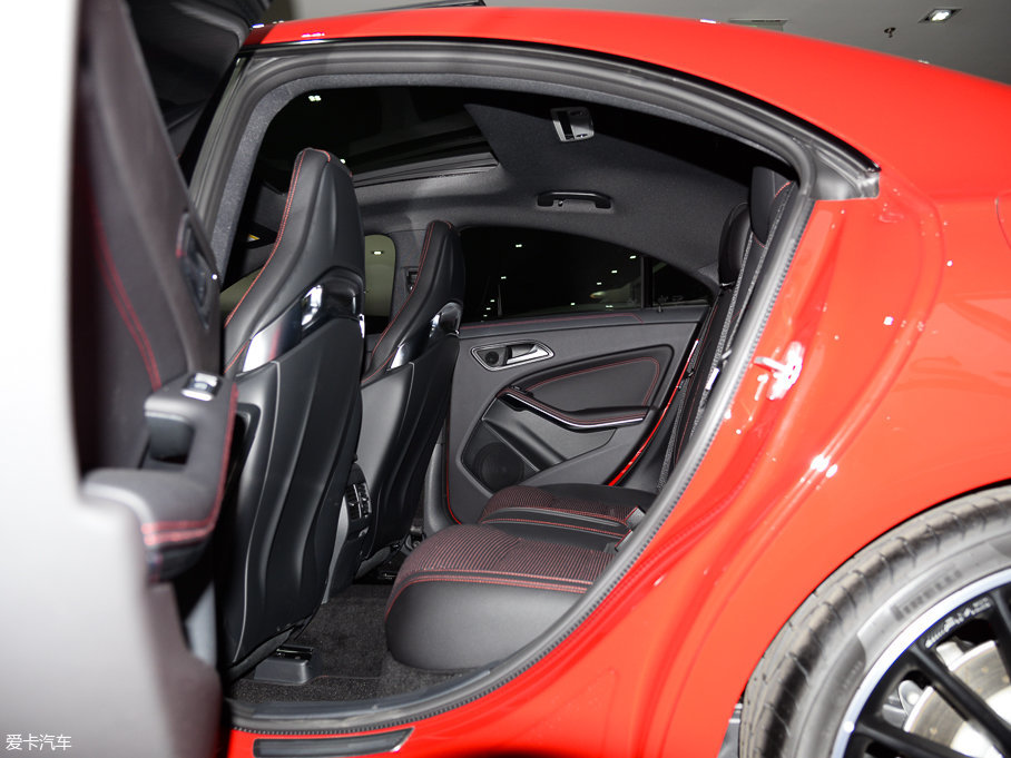 2017YCLAAMG AMG CLA 45 4MATIC